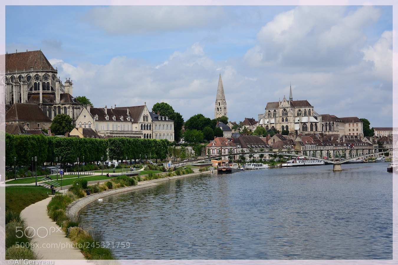 Nikon D5200 sample photo. Auxerre port sur l'yonne photography