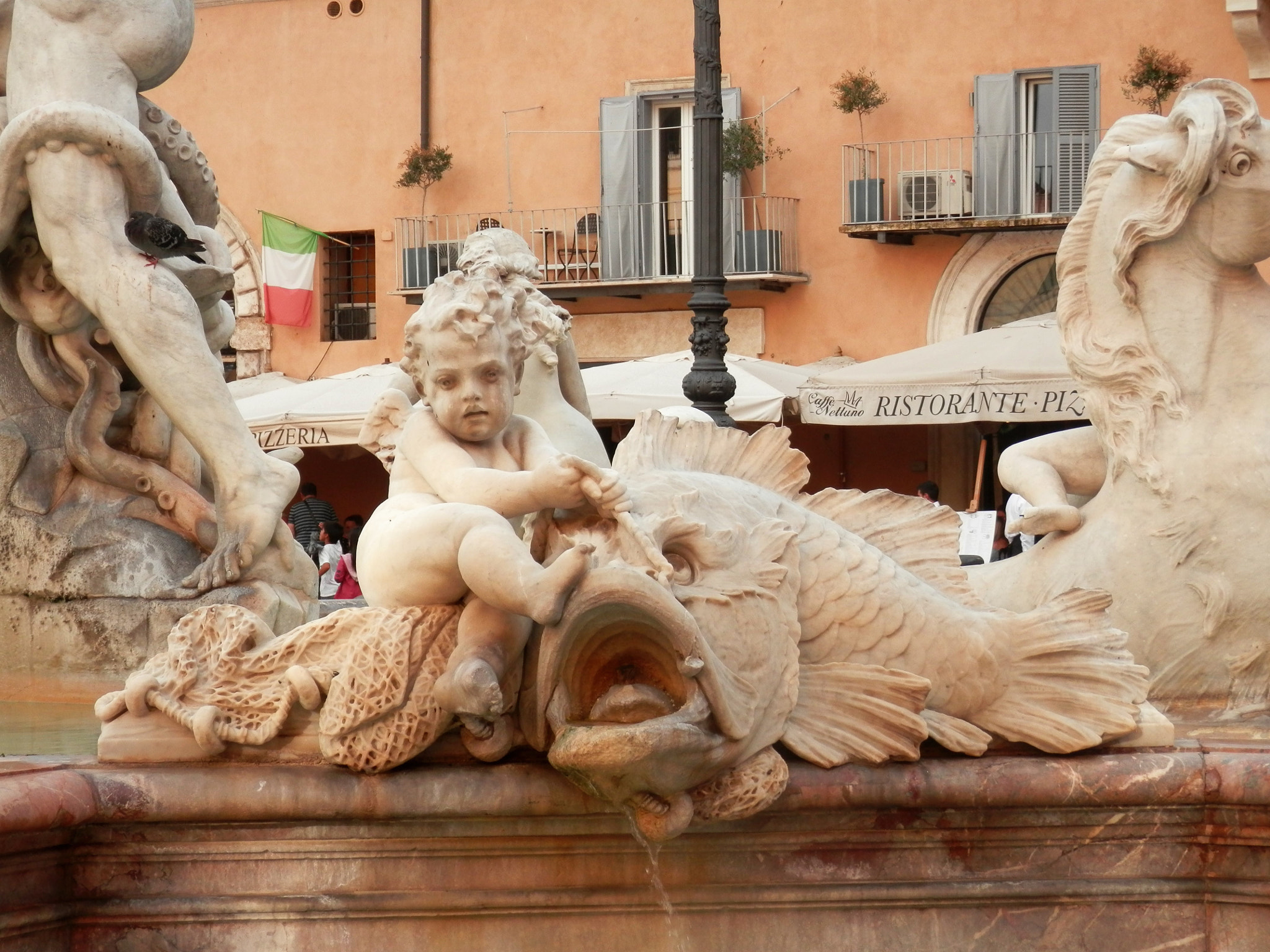 Olympus SZ-14 sample photo. Detail of a fountain photography