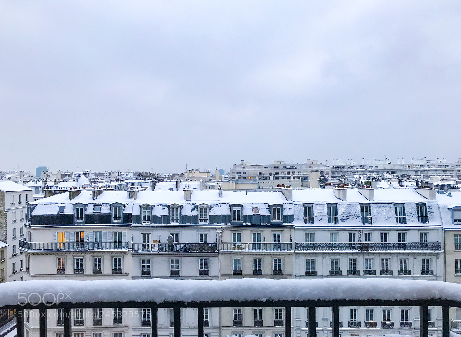 Apple iPhone 7 Plus sample photo. Snow in paris photography