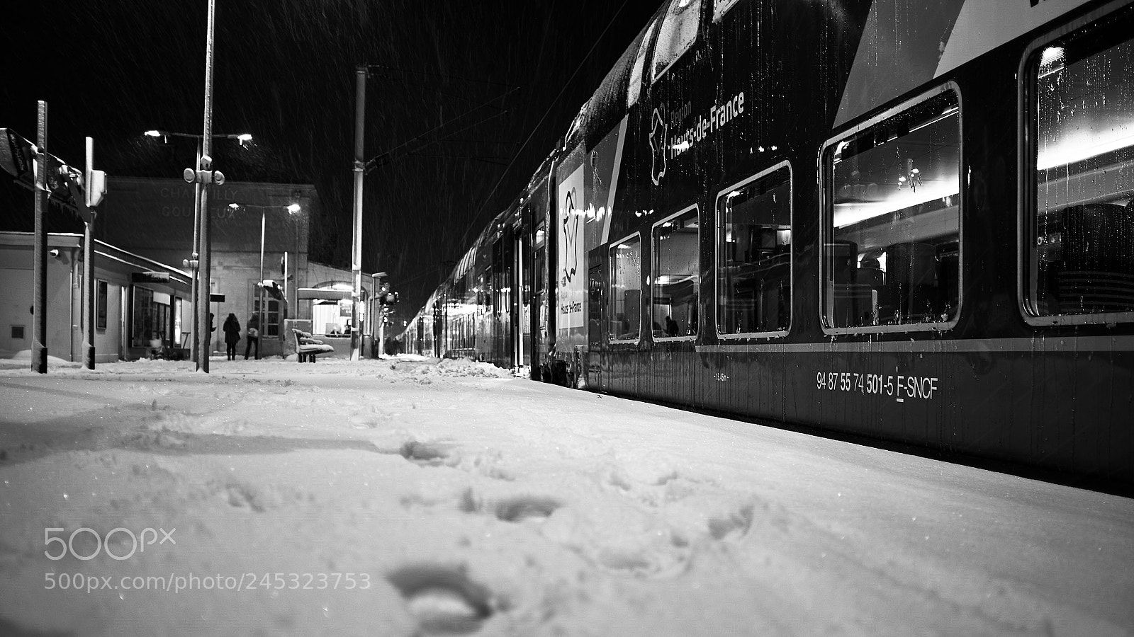Fujifilm X100S sample photo. Il neige... / it's snowing ! photography