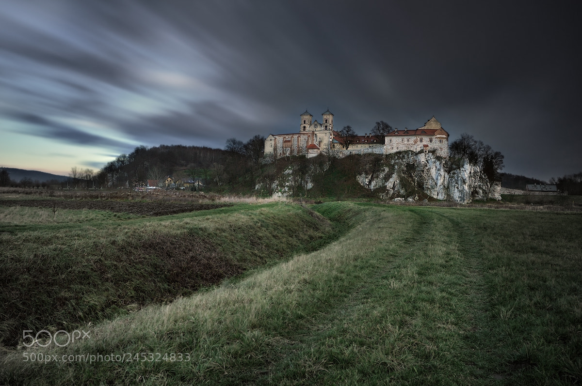 Nikon D90 sample photo. Tyniec monastery photography