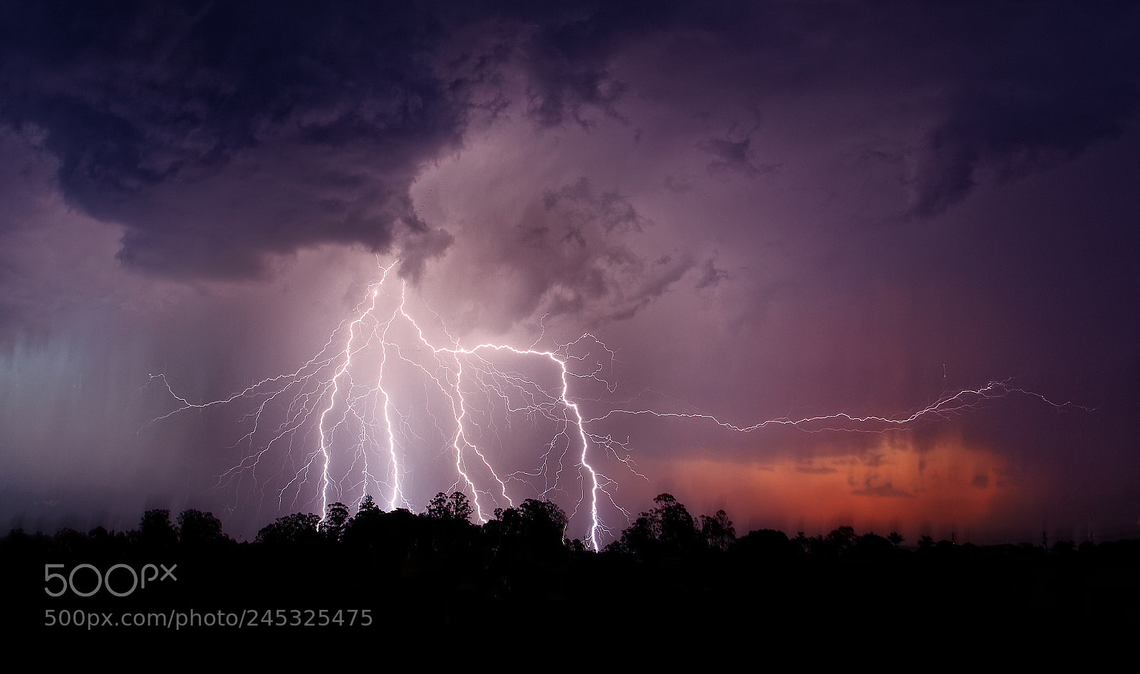 Canon EOS 650D (EOS Rebel T4i / EOS Kiss X6i) sample photo. Lightning over goonellabah photography