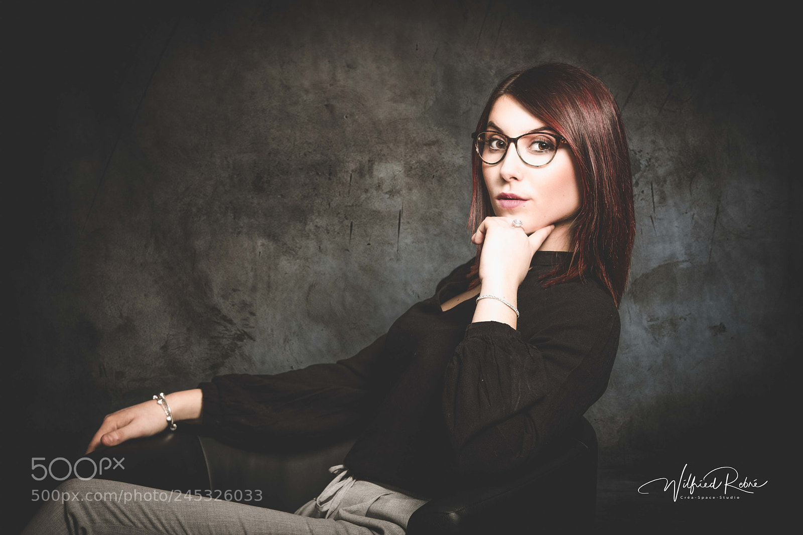 Canon EOS 6D Mark II sample photo. Laura photography