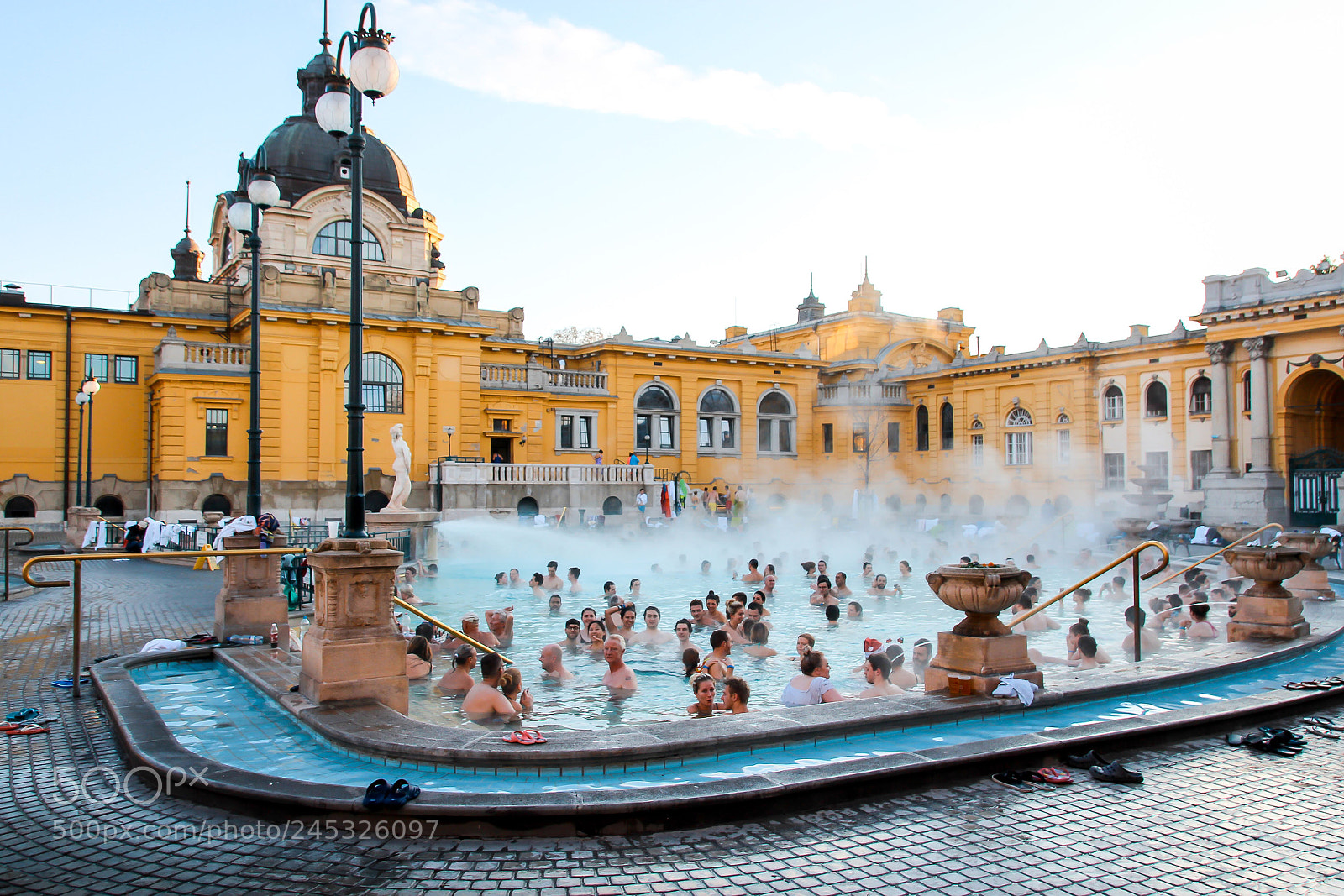 Canon EOS 600D (Rebel EOS T3i / EOS Kiss X5) sample photo. Budapest baths photography