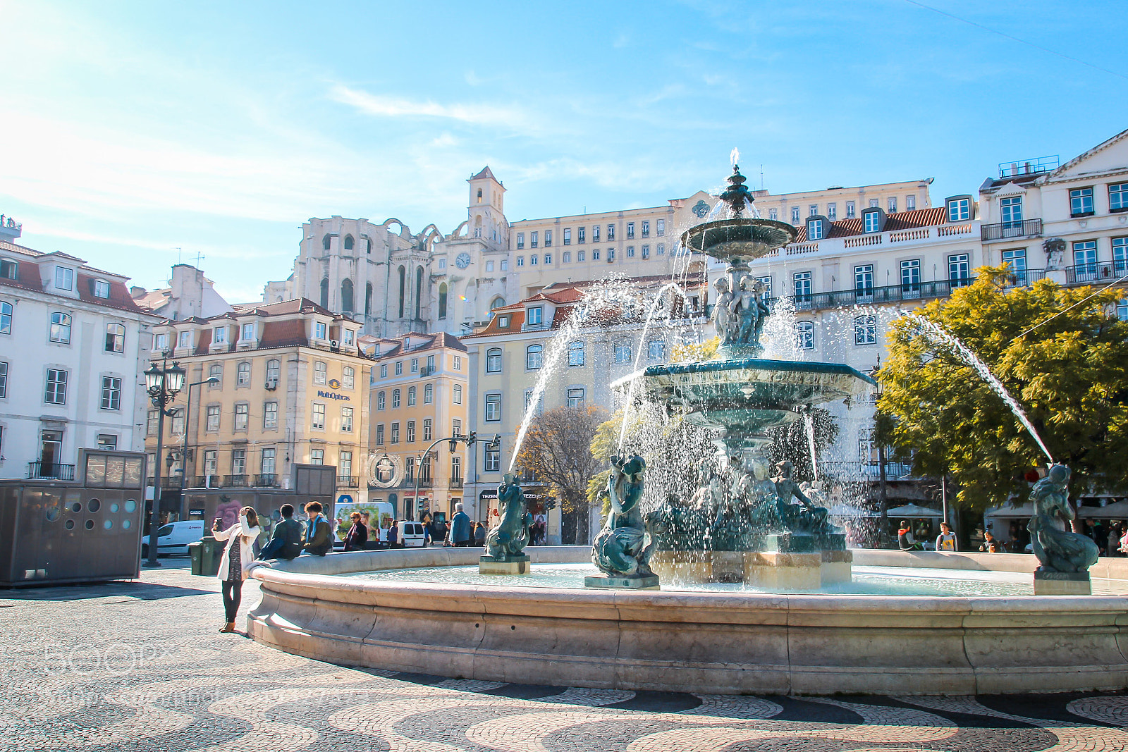 Canon EOS 600D (Rebel EOS T3i / EOS Kiss X5) sample photo. Lovely lisbon photography
