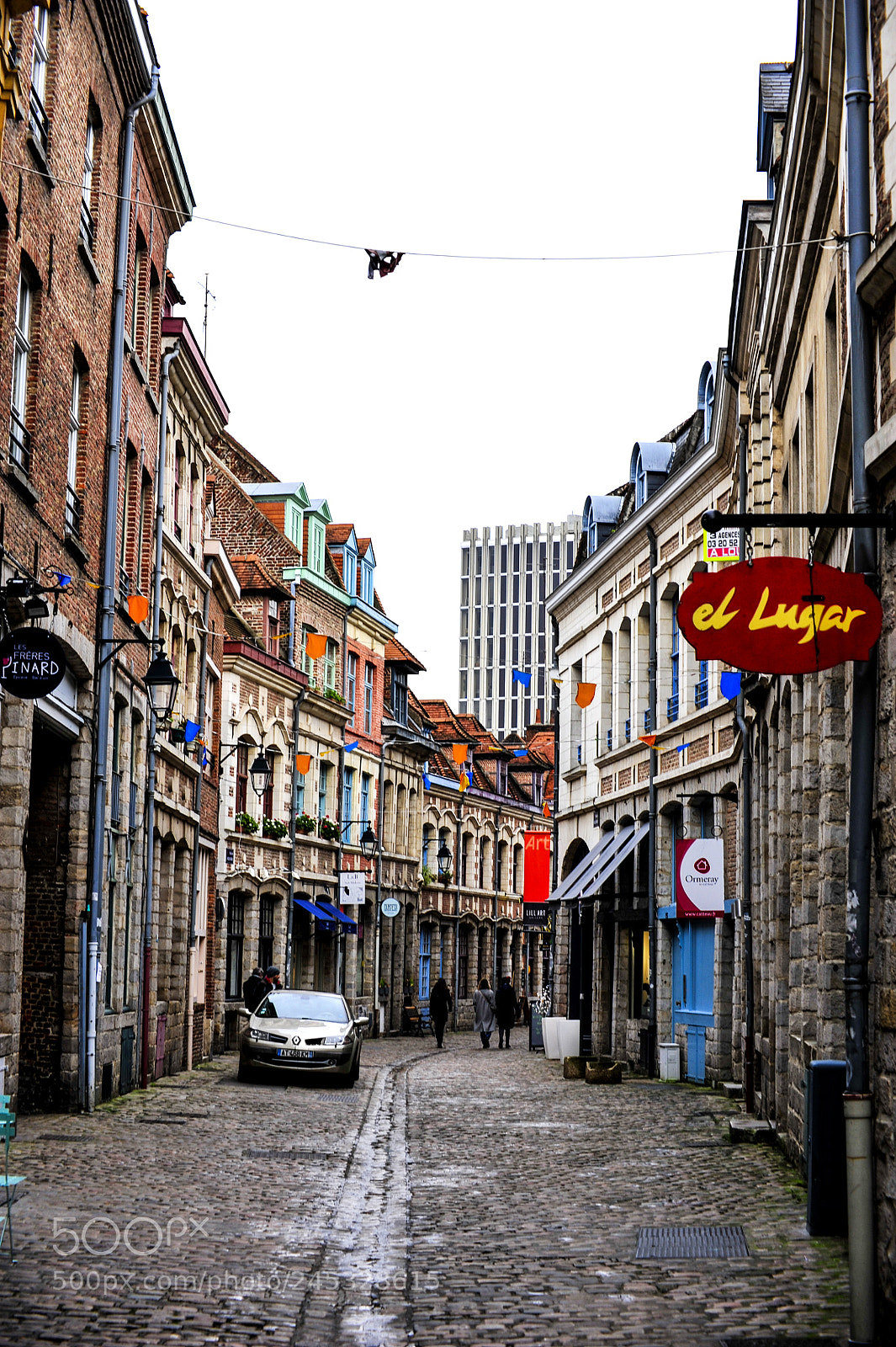 Nikon D700 sample photo. Old street photography