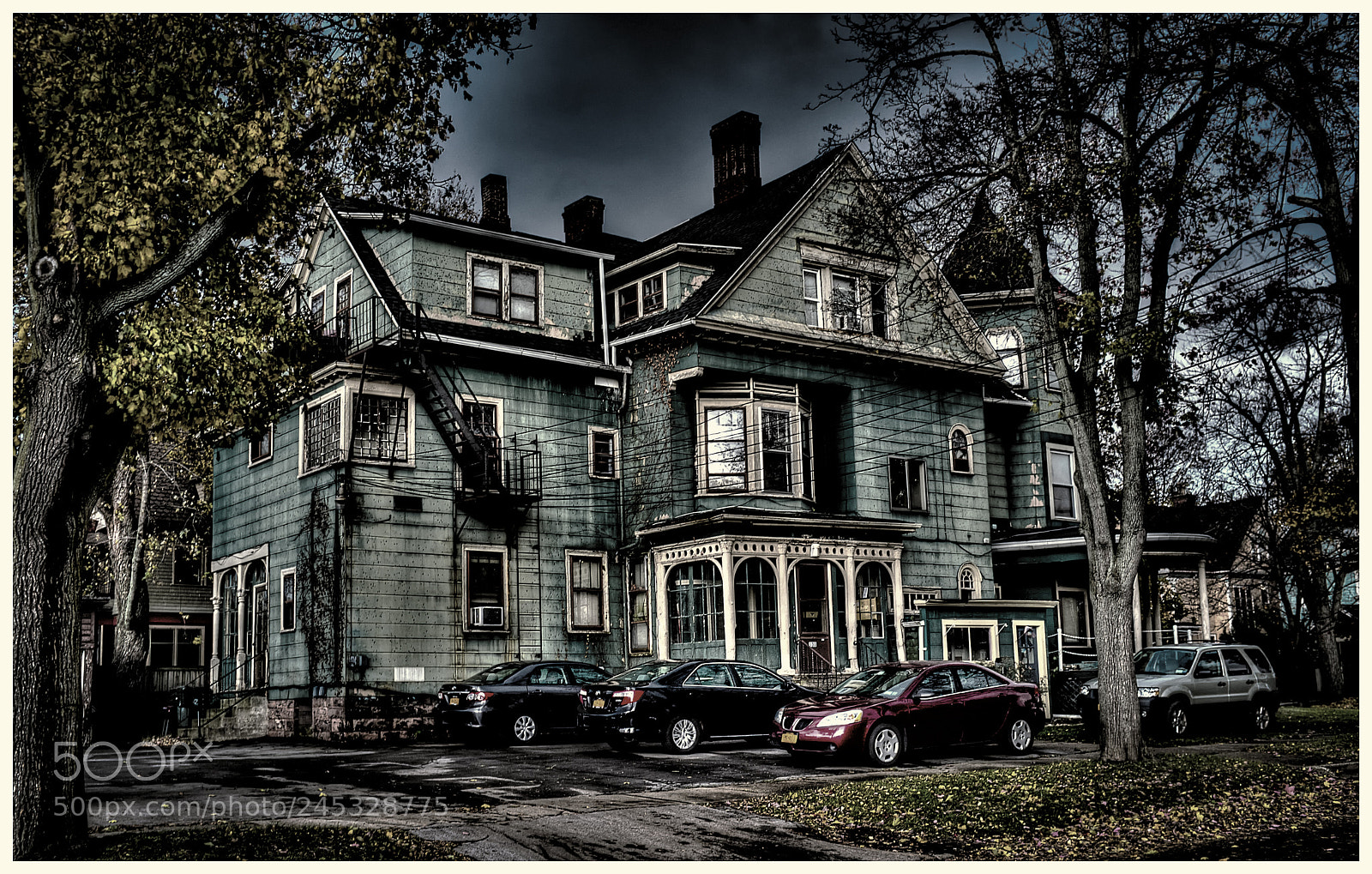 Fujifilm FinePix X100 sample photo. The  victorian boarding house photography