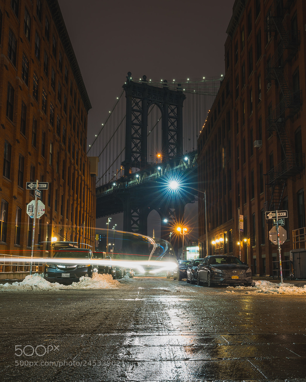 Sony a7R III sample photo. The famous dumbo brooklyn photography