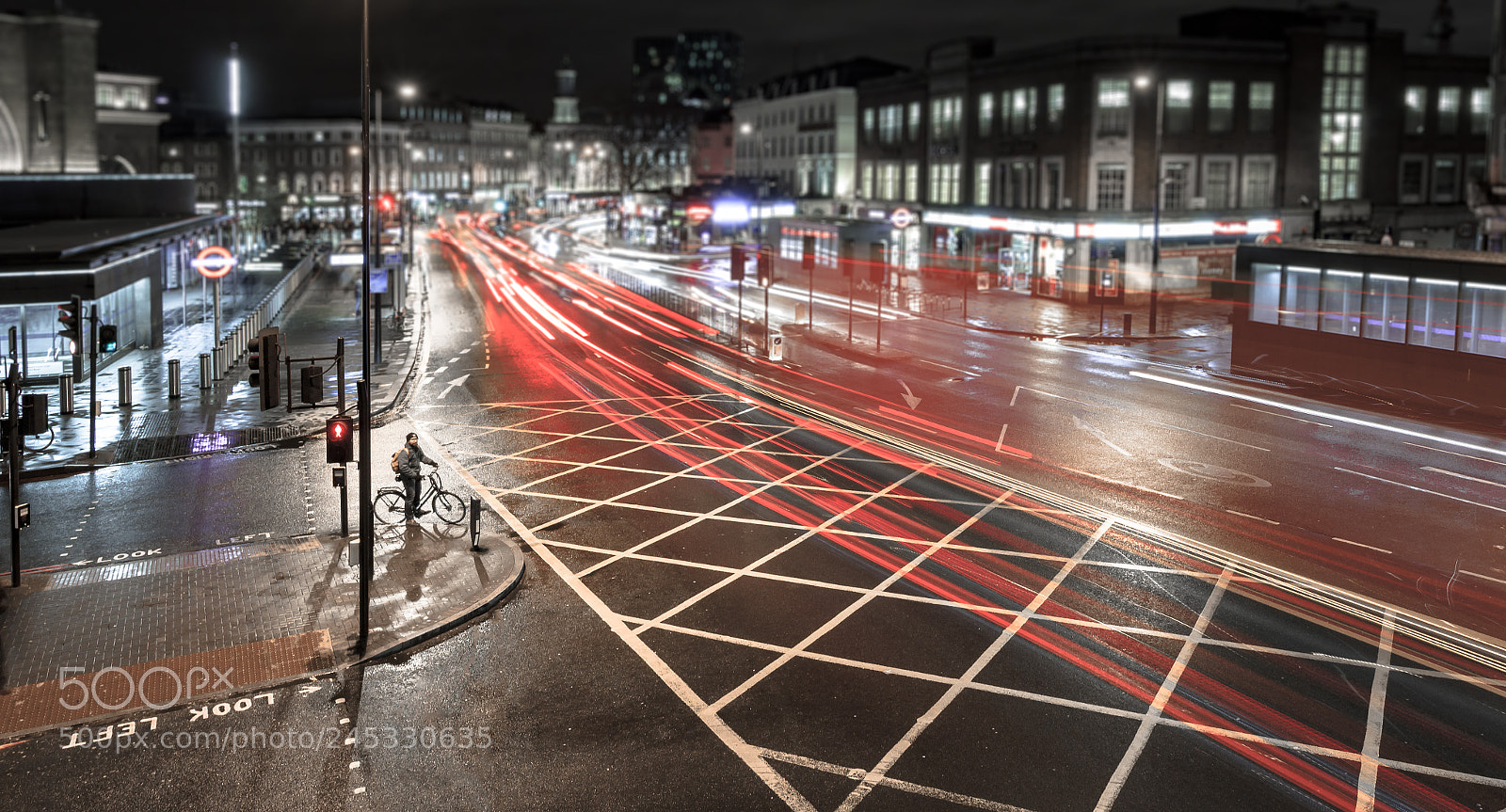 Canon EOS 1200D (EOS Rebel T5 / EOS Kiss X70 / EOS Hi) sample photo. 5 seconds of london photography