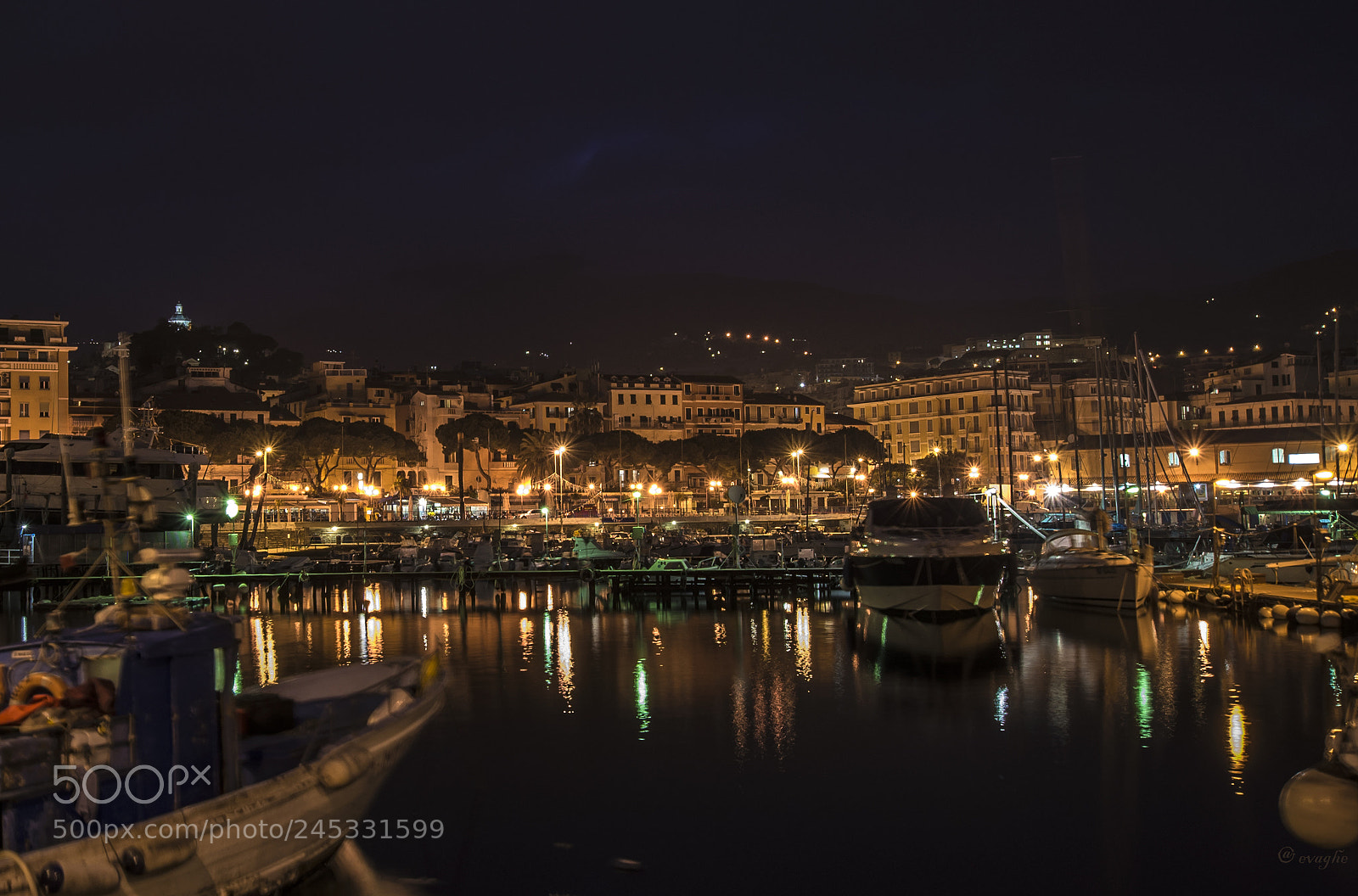 Nikon D610 sample photo. Notturno sanremo photography