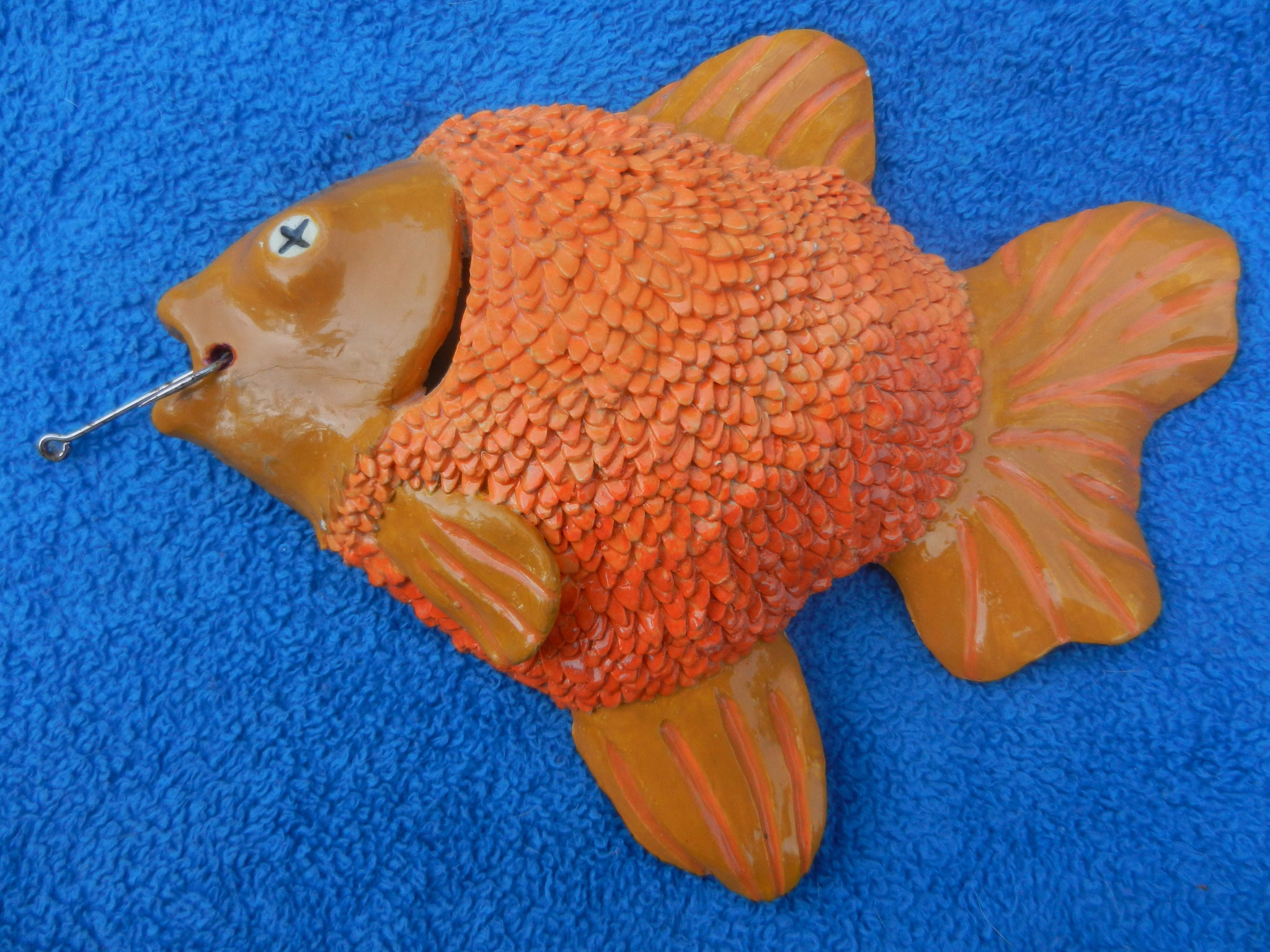 Nikon Coolpix S9100 sample photo. Dead ceramic goldfish photography