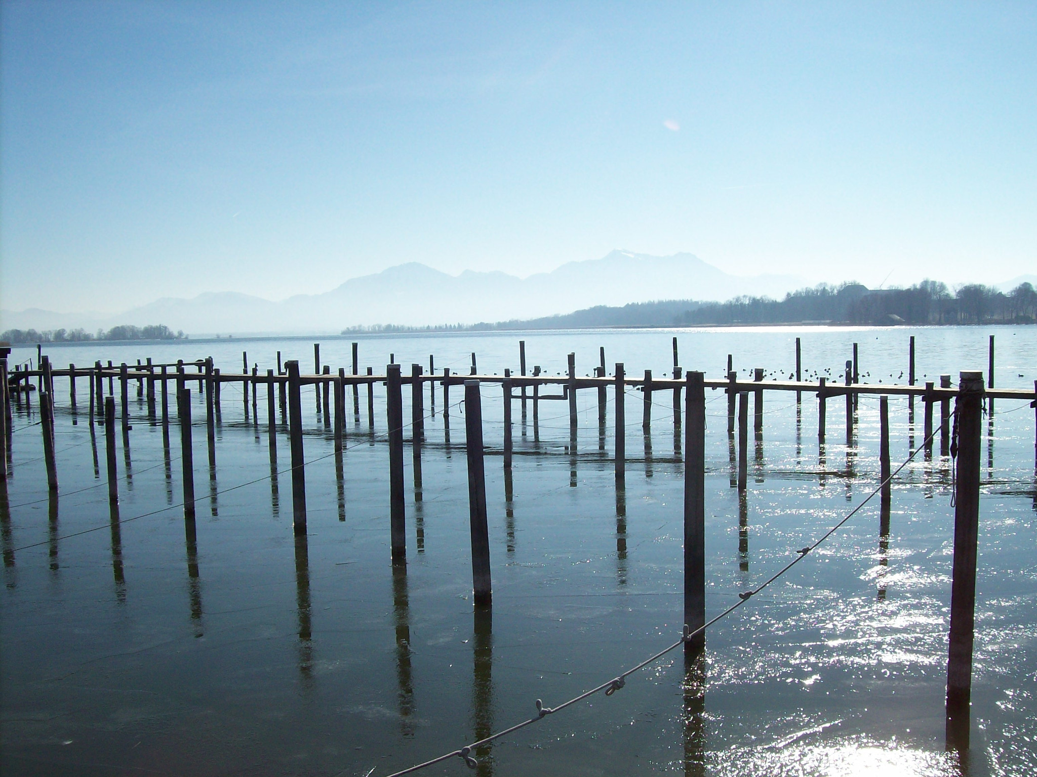 Kodak EASYSHARE C713 ZOOM DIGITAL CAMERA sample photo. Lake chiemsee in february photography