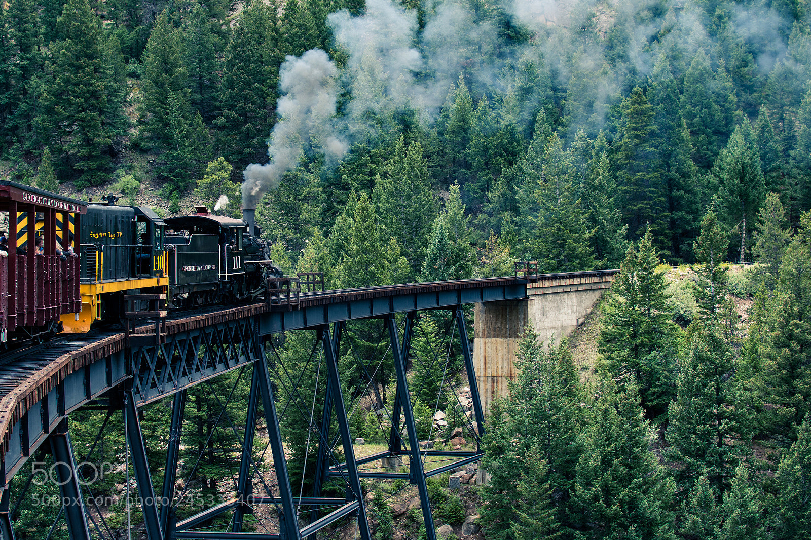 Nikon D5500 sample photo. Colorado train photography
