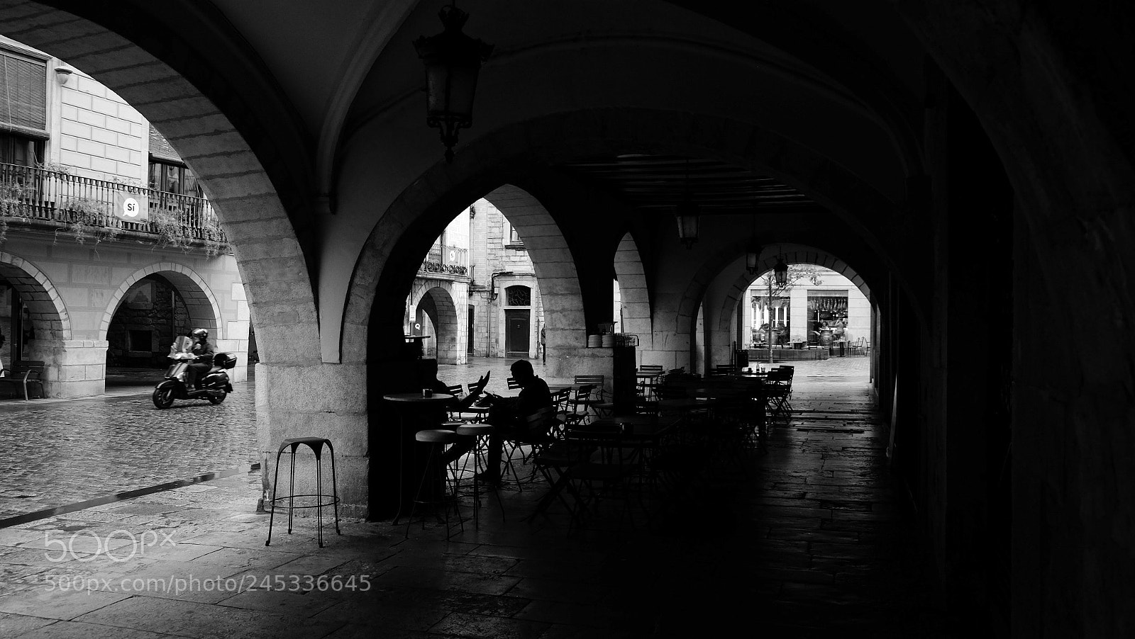Fujifilm X-T1 sample photo. Girona photography