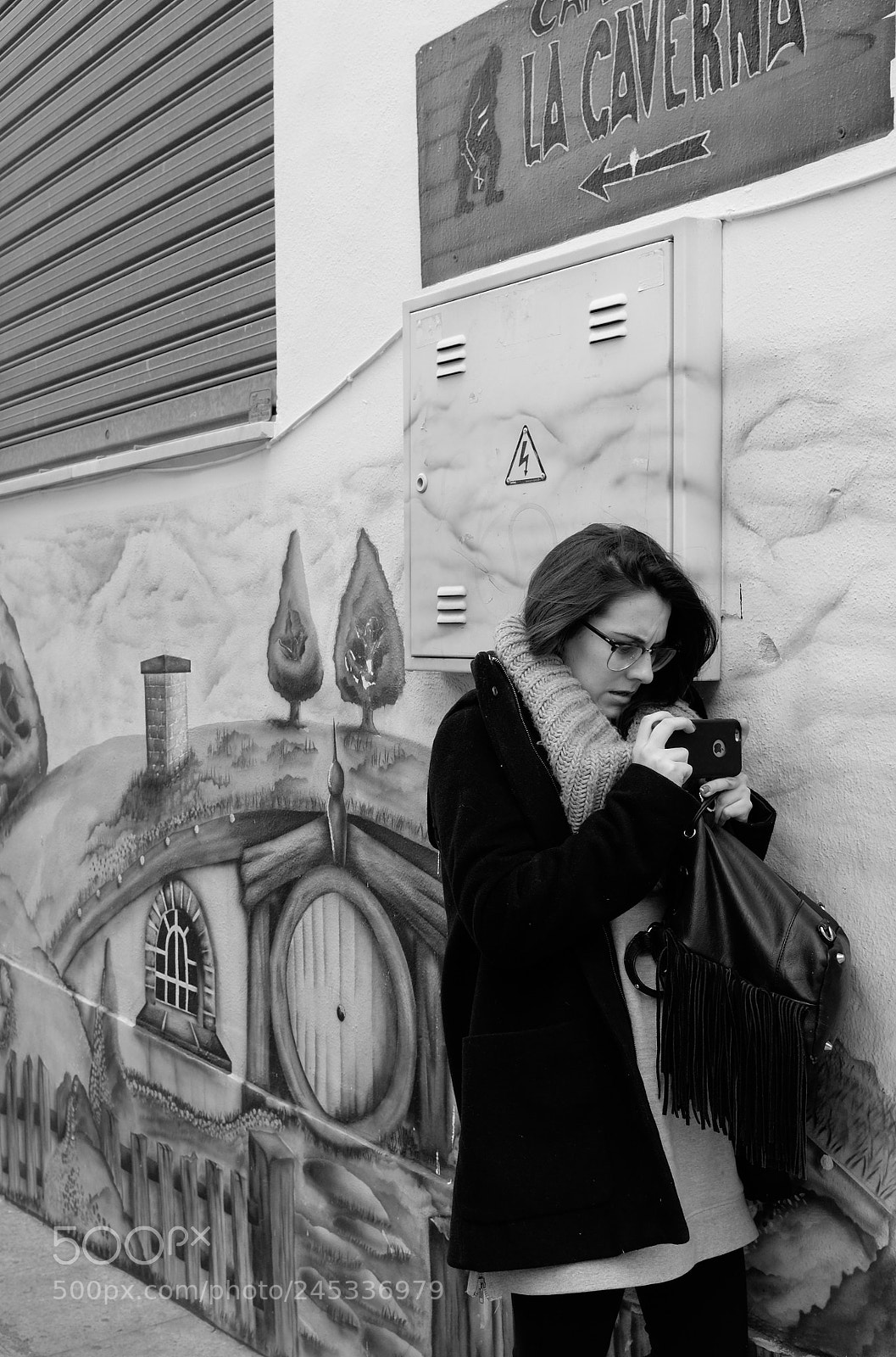 Fujifilm X100S sample photo. V lez-m laga street photography