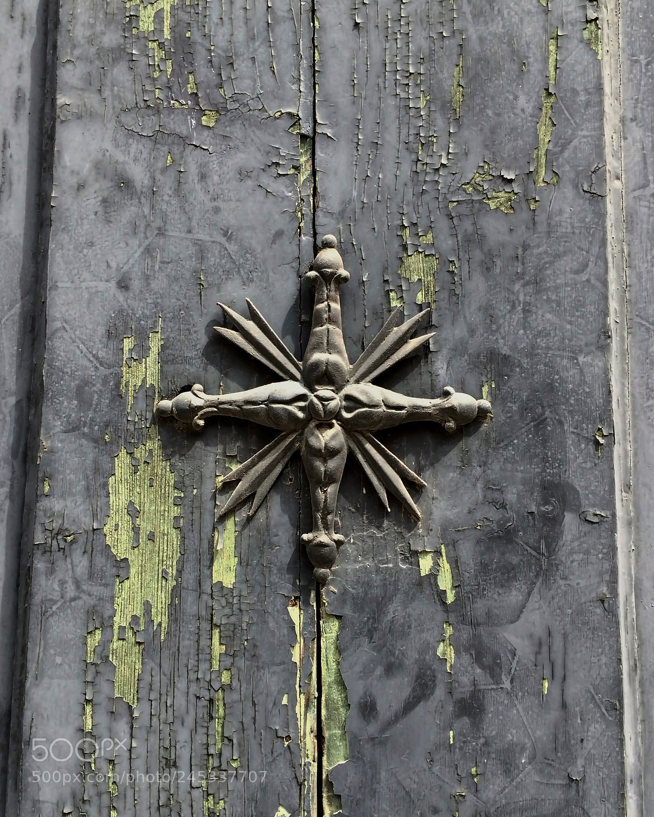 Apple iPhone 5s sample photo. Italian door decoration photography