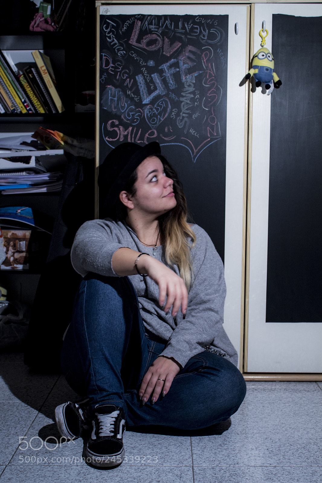 Canon EOS 1200D (EOS Rebel T5 / EOS Kiss X70 / EOS Hi) sample photo. Self portrait with 10things photography