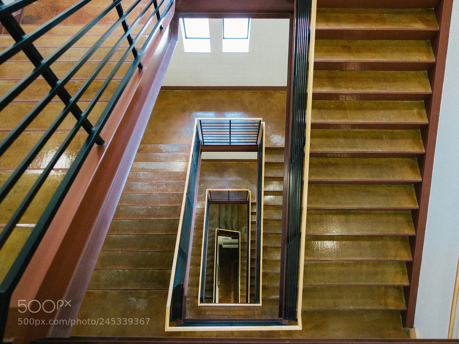 Sony Cyber-shot DSC-RX100 III sample photo. Woodbury stairwell. photography