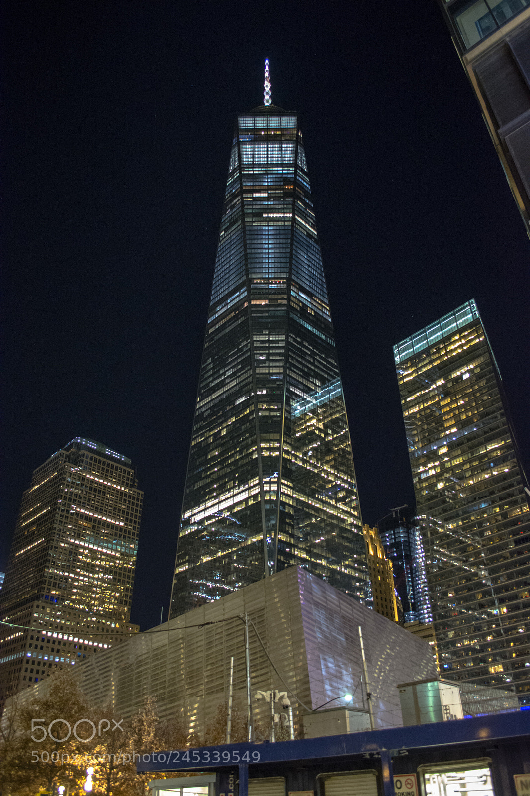 Nikon D5200 sample photo. One world trade center. photography