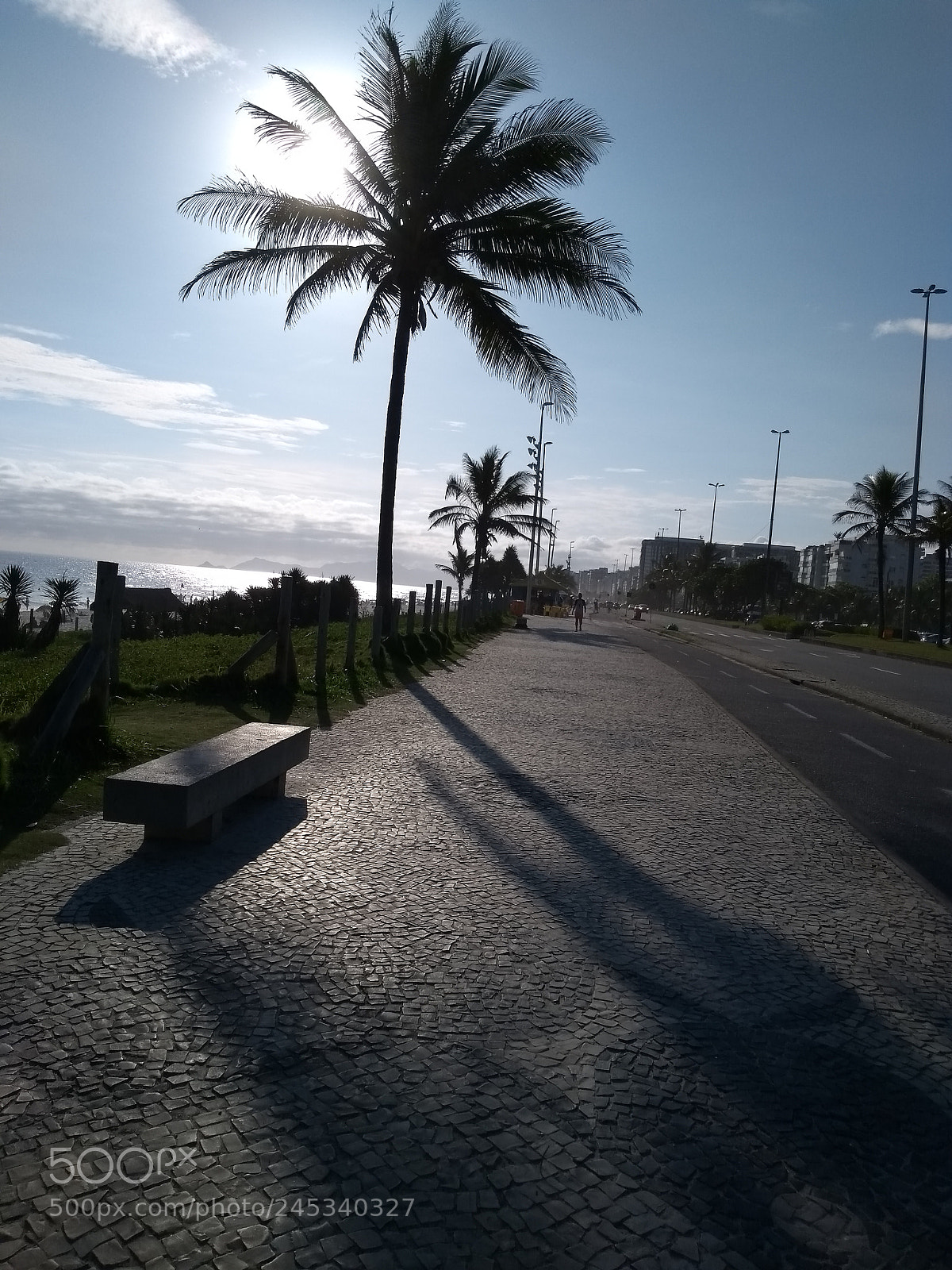 Motorola Moto G (5S) sample photo. The beach side photography