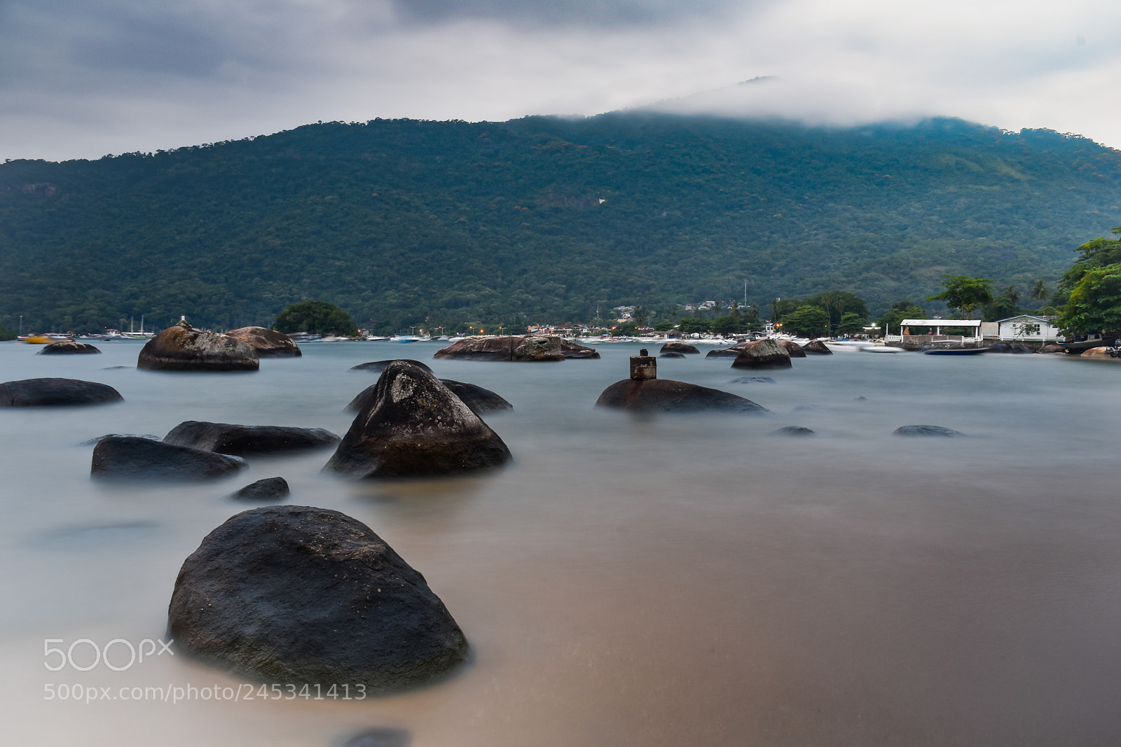 Nikon D5600 sample photo. Areia preta beach photography