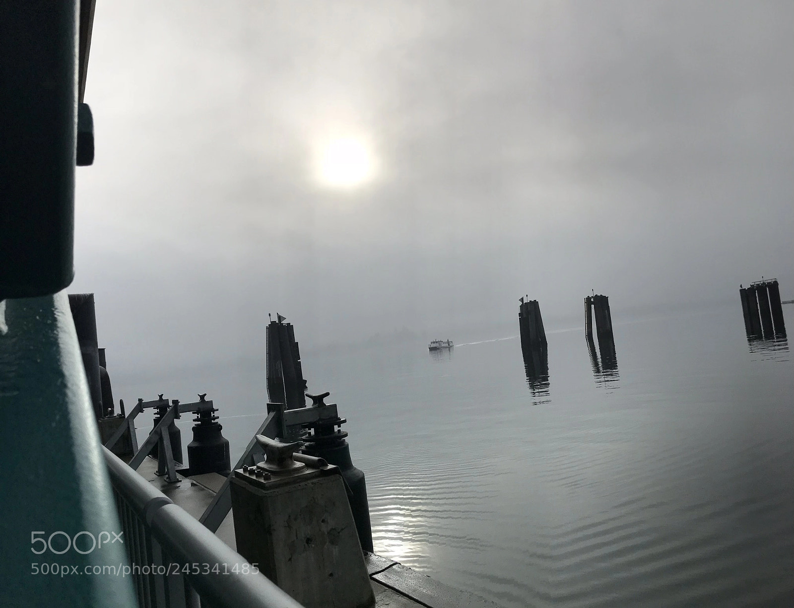 Apple iPhone 7 sample photo. Ferry dock 1 photography