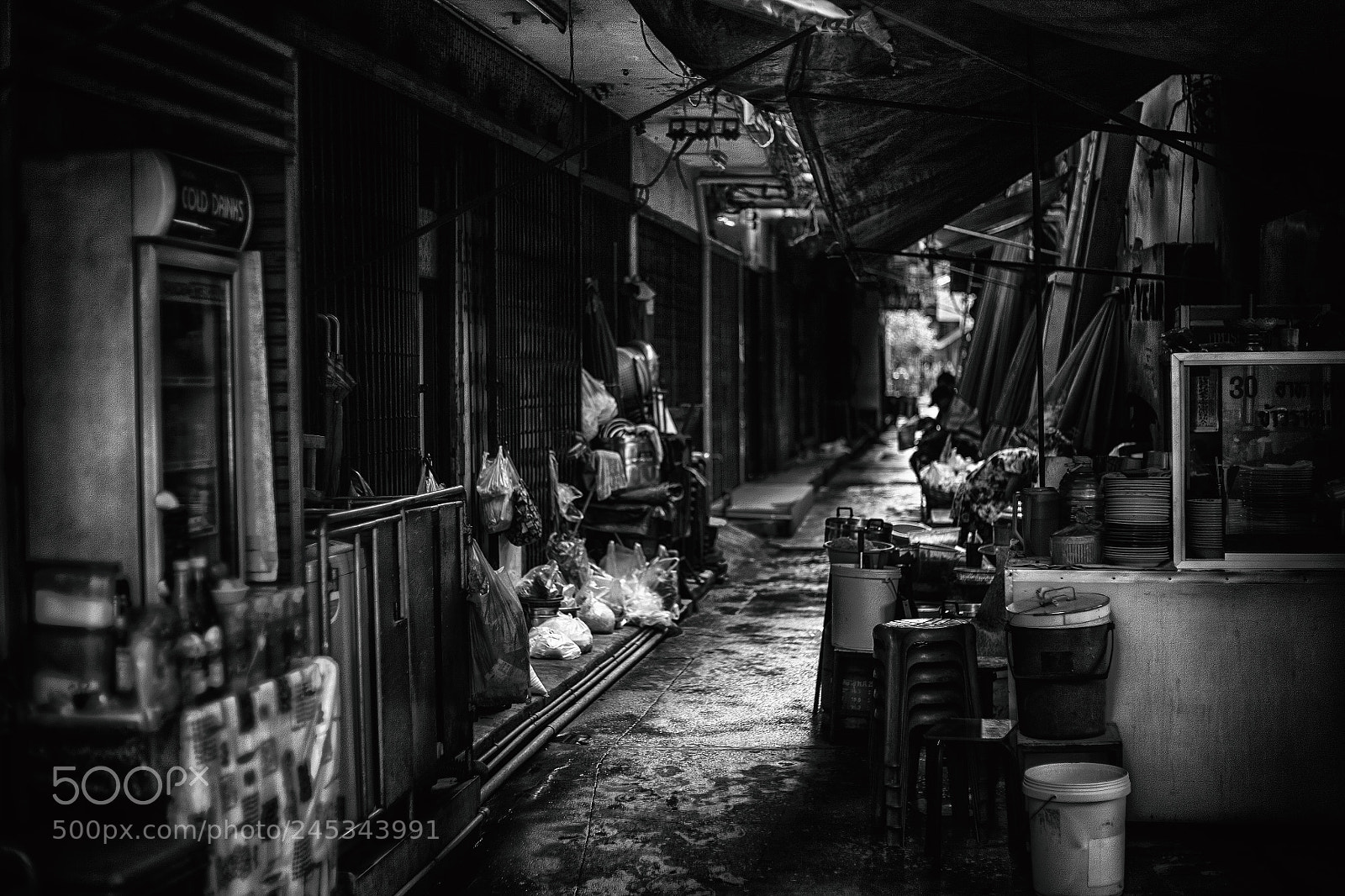 Canon EOS 5D sample photo. The market photography
