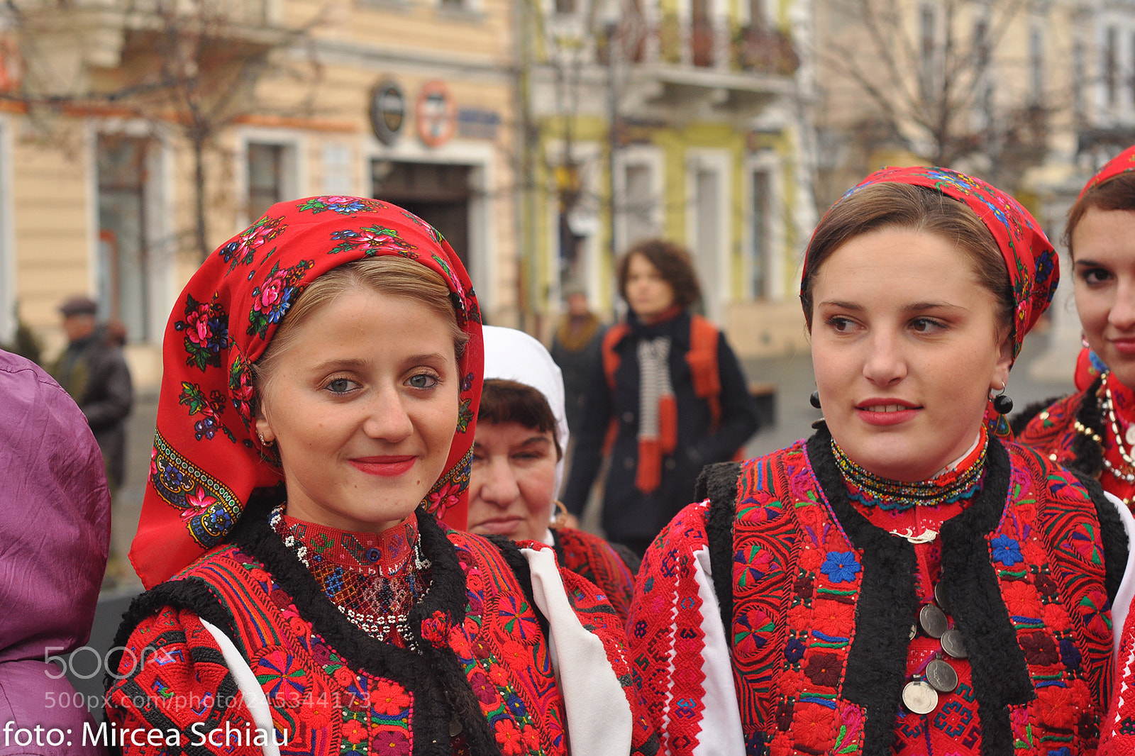 Nikon D90 sample photo. Girls in traditional dressing photography