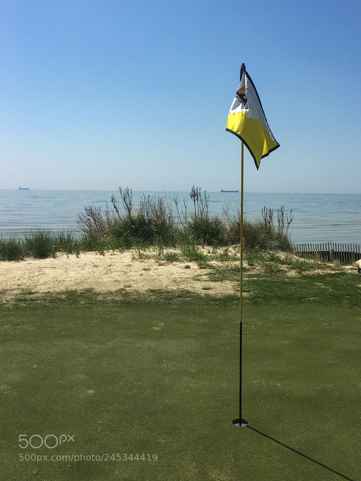 Apple iPhone 6s sample photo. Beachside golf photography