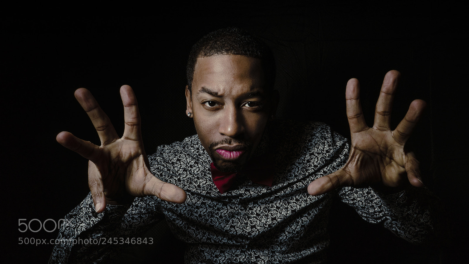 Sony a7R II sample photo. "it's showtime" photography