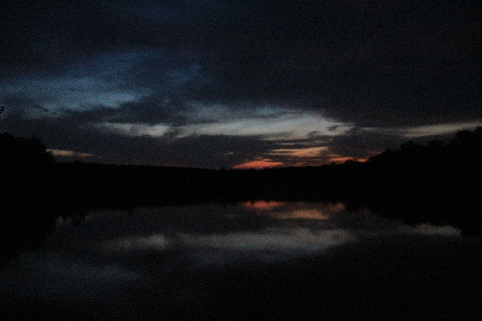 Canon EOS 550D (EOS Rebel T2i / EOS Kiss X4) sample photo. Lake sunset photography