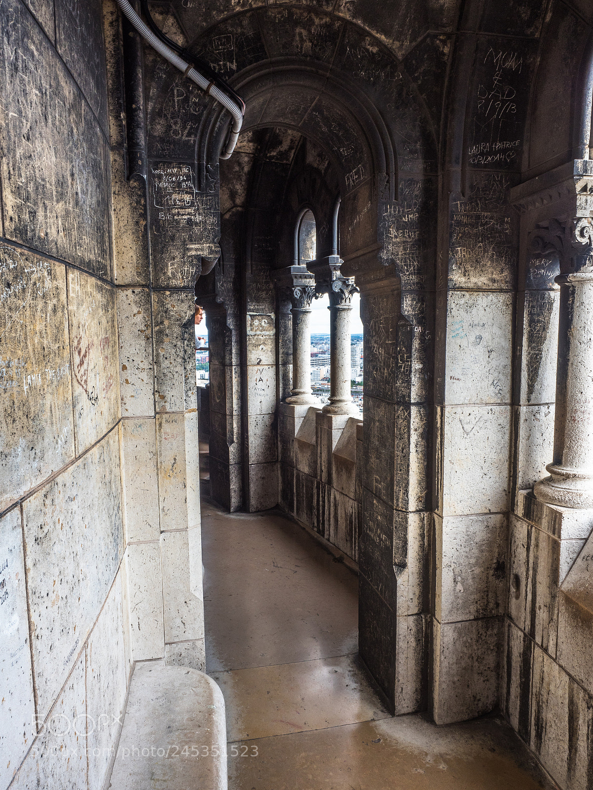 Olympus OM-D E-M5 II sample photo. Sacre coeur dome photography