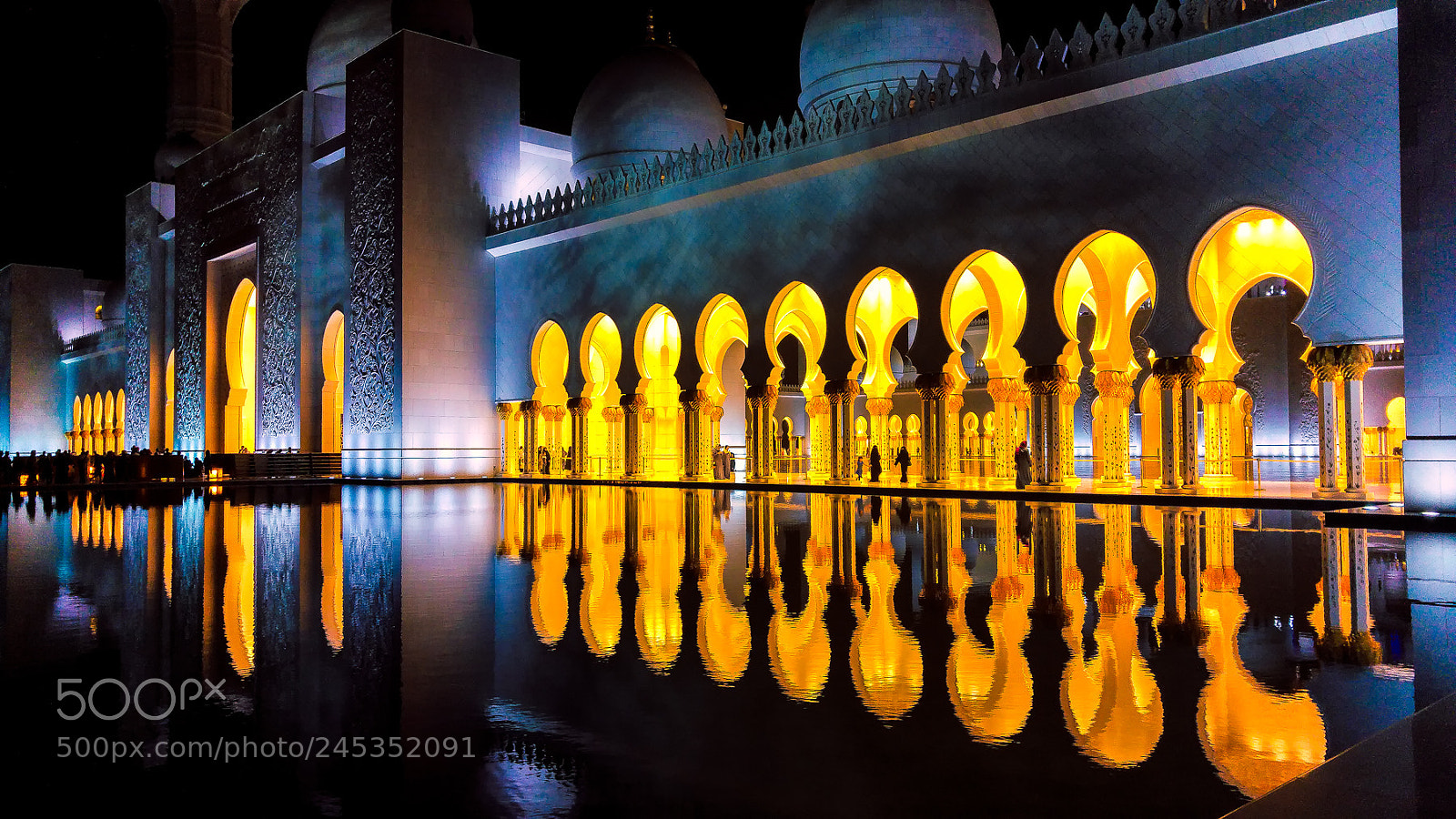 LG G4 sample photo. Grand mosque reflections photography