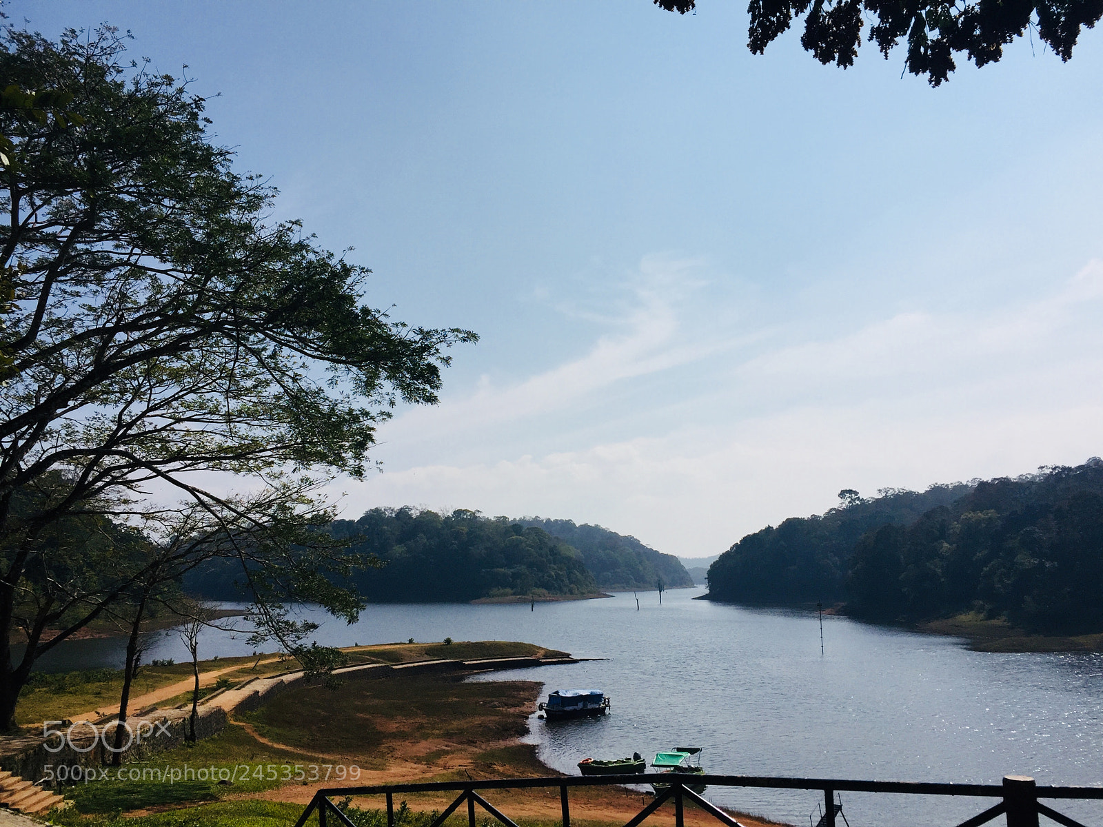Apple iPhone 6 sample photo. Thekkady boating point photography