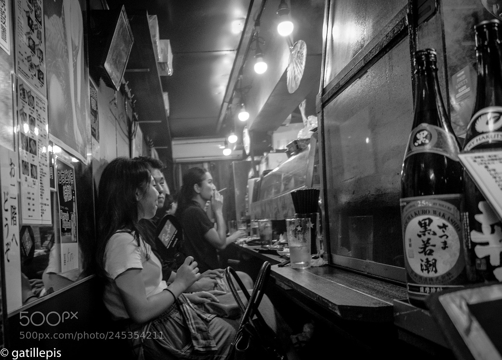 Fujifilm X-T1 sample photo. Omoide yuracucho photography
