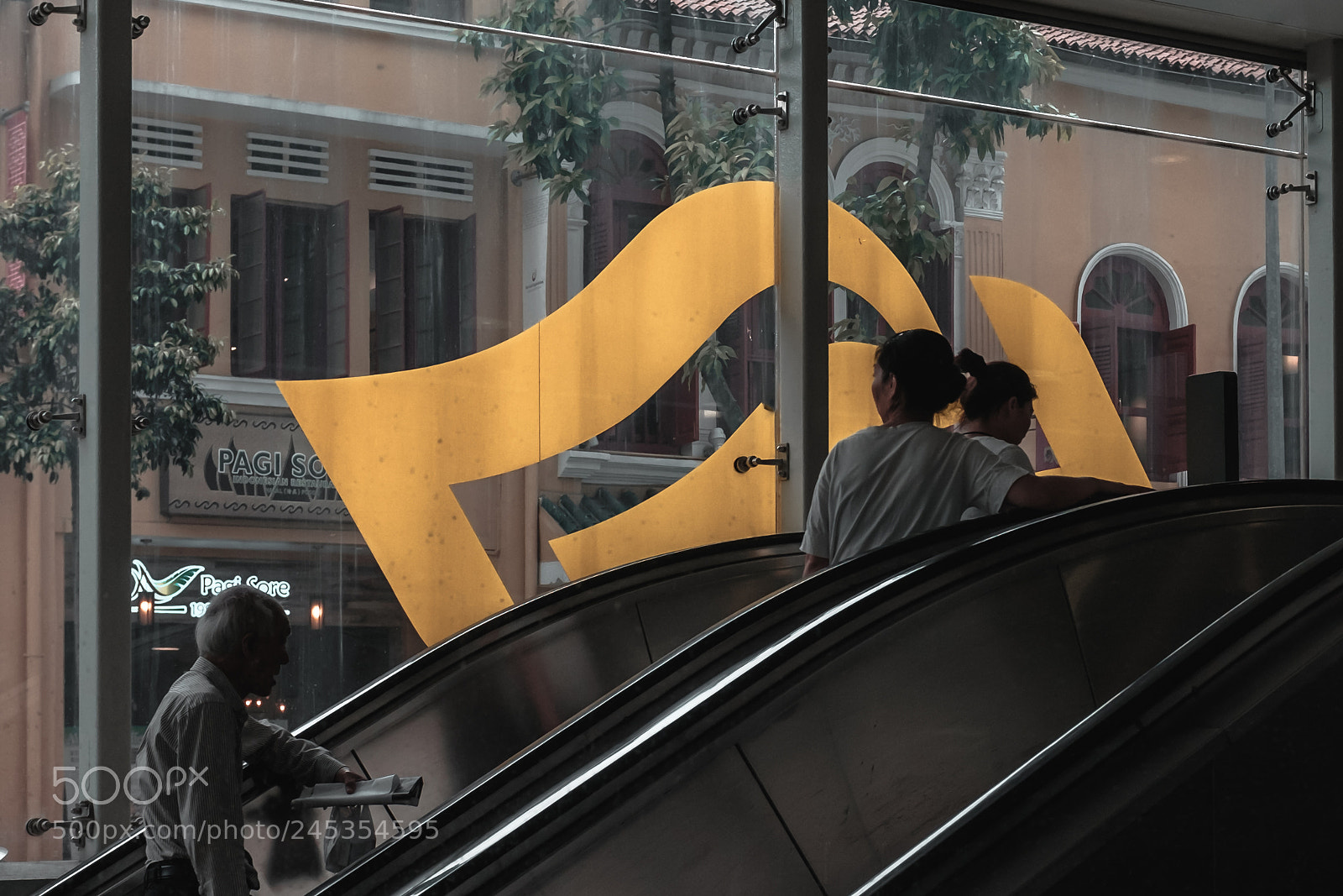 Fujifilm X100T sample photo. The only way is photography