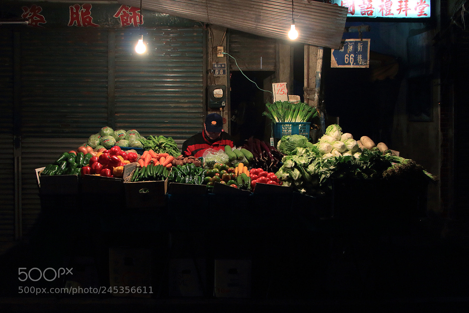 Canon EOS 650D (EOS Rebel T4i / EOS Kiss X6i) sample photo. #gazing_at_streets photography