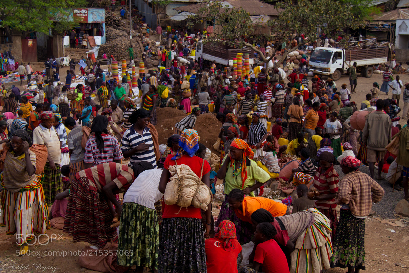 Canon EOS 7D sample photo. Konso market- ethiopia photography