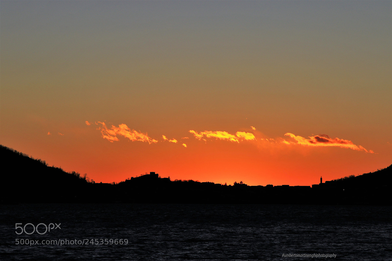Canon EOS 7D Mark II sample photo. Twilight on lake photography