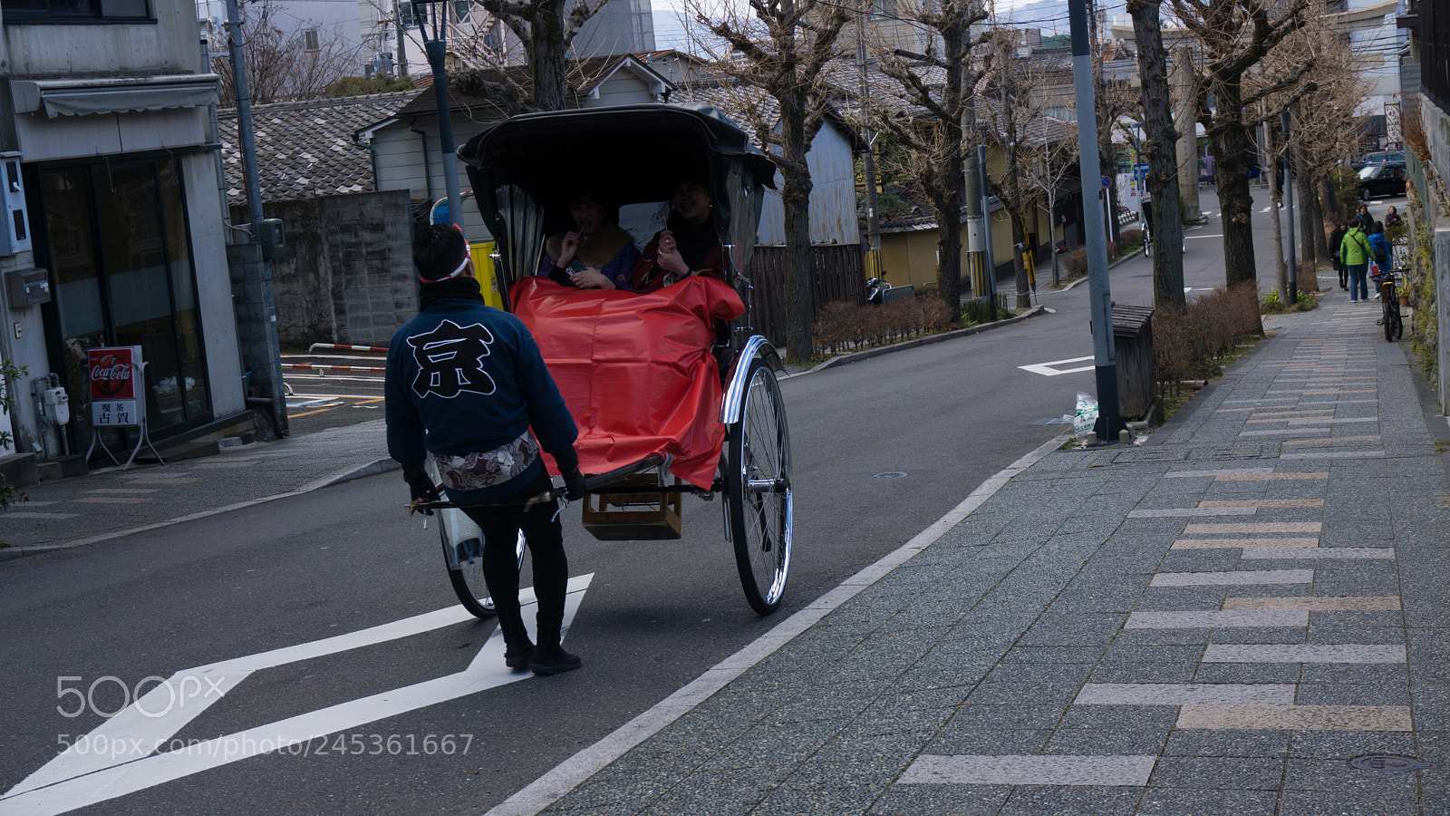 Sony a6000 sample photo. Rickshaw in road photography