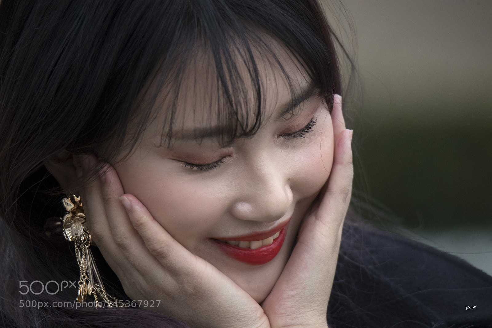 Canon EOS-1D X Mark II sample photo. Portrait photography