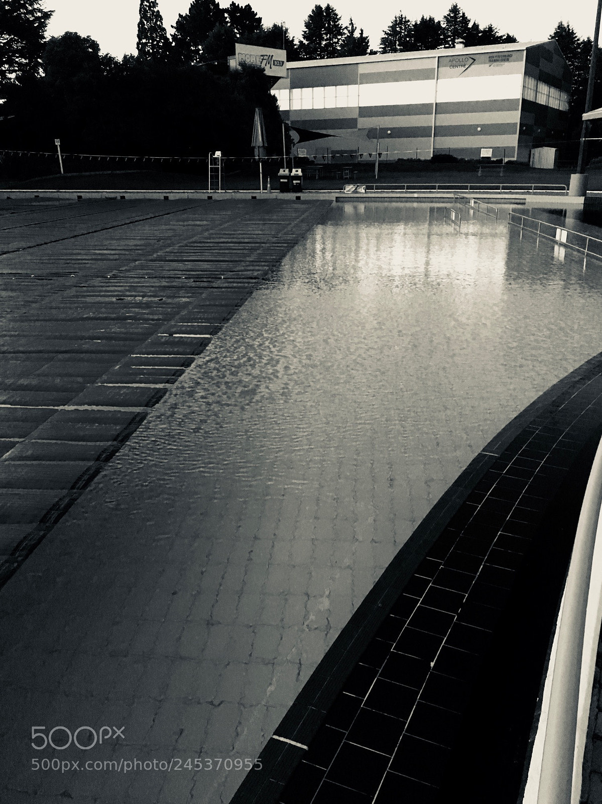 Apple iPhone 6s sample photo. Sunset swimming pool photography