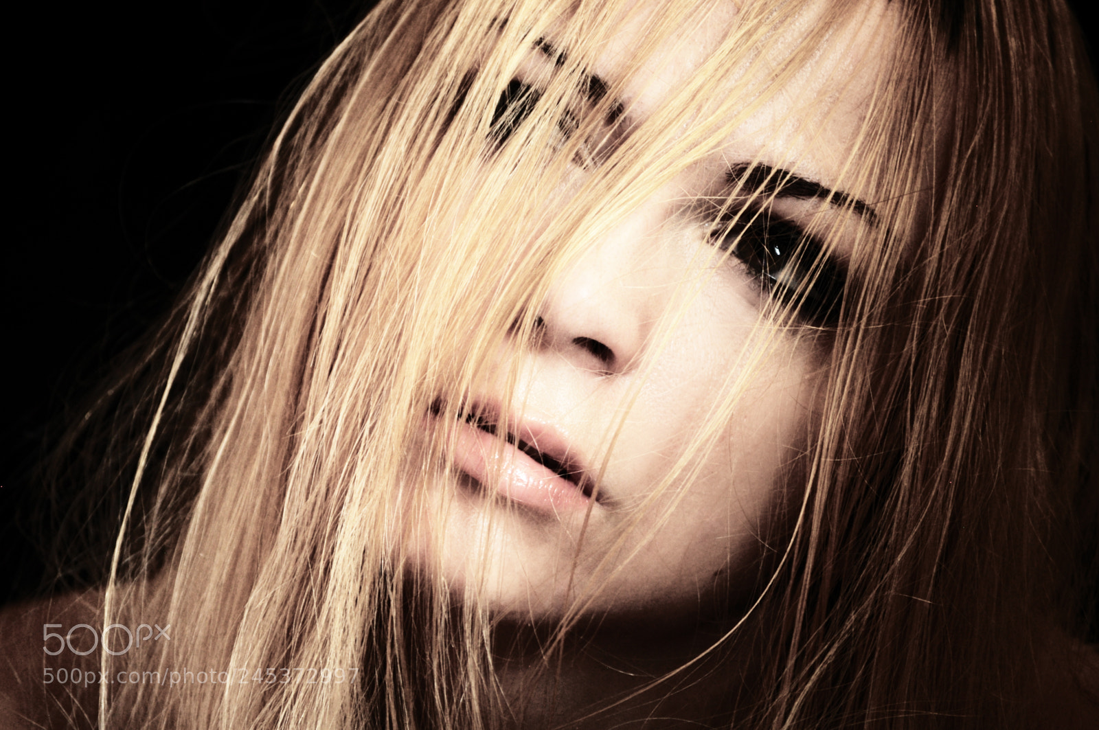Nikon D5000 sample photo. Dee photography