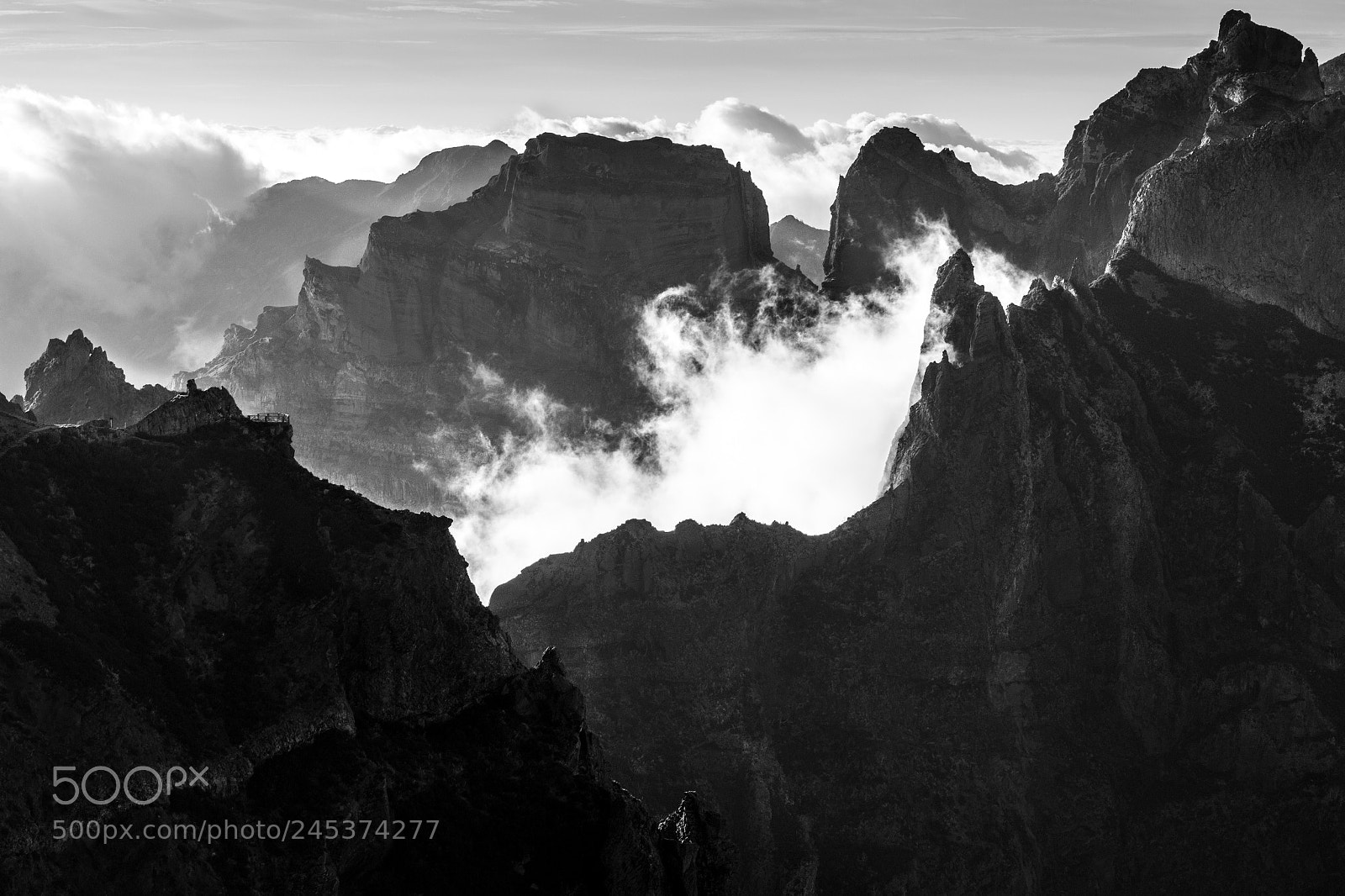 Canon EOS 100D (EOS Rebel SL1 / EOS Kiss X7) sample photo. Pico do arieiro photography