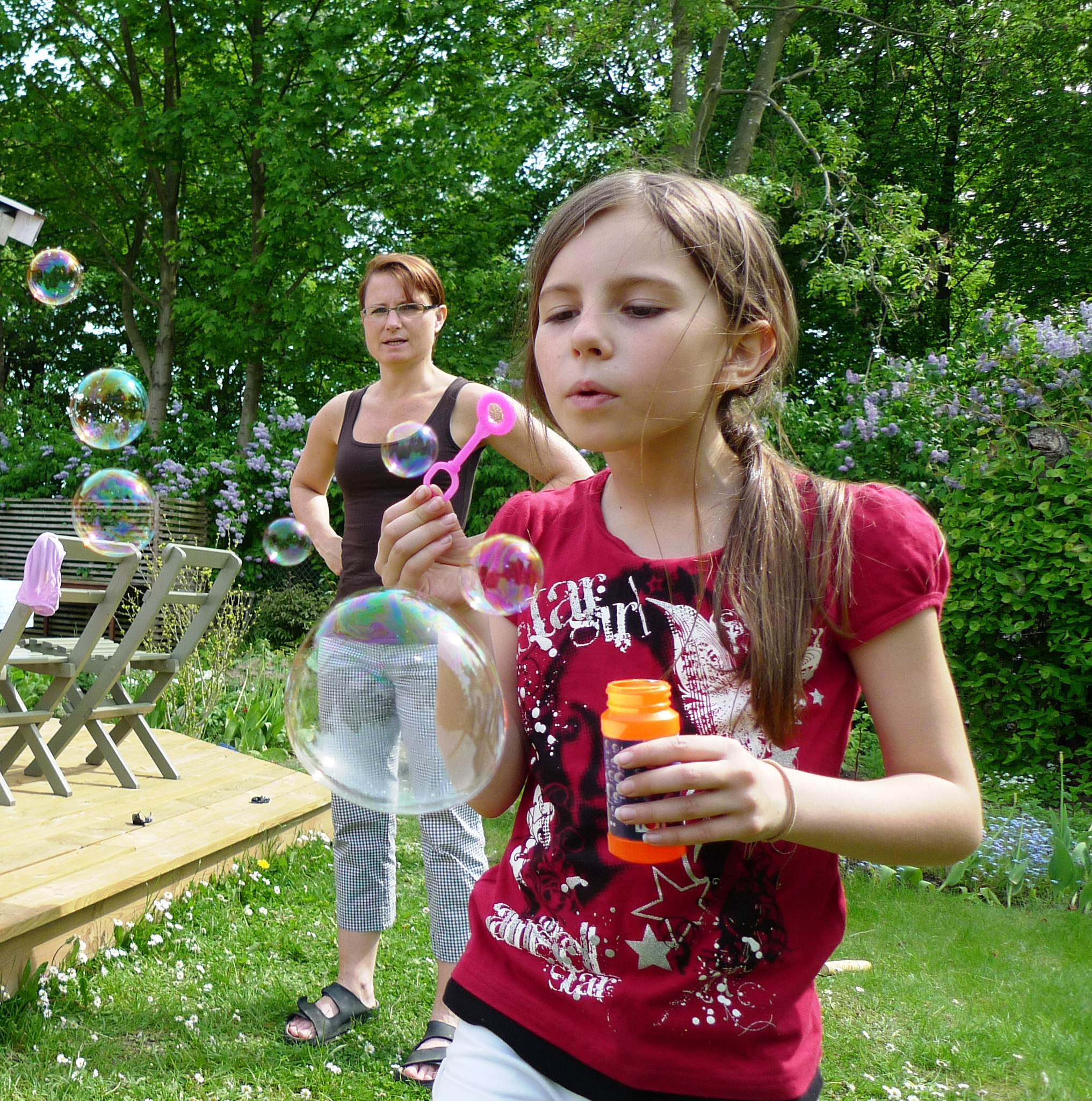 Panasonic Lumix DMC-LX3 sample photo. She’s forever blowing bubbles! photography