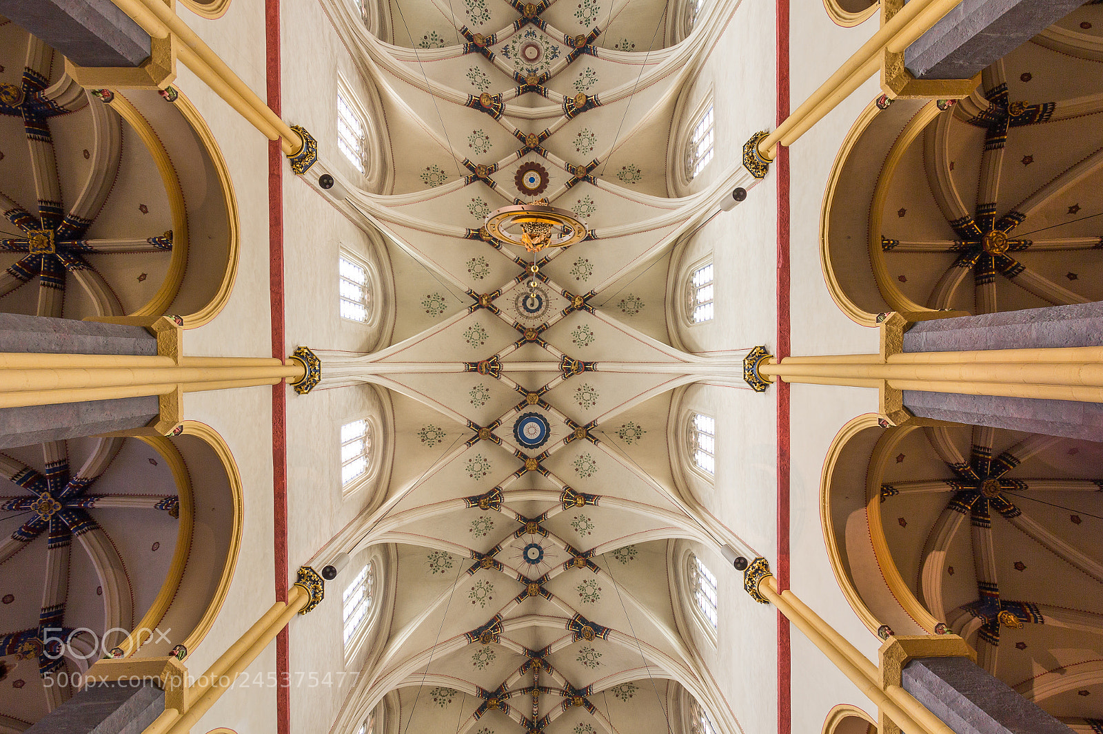 Canon EOS 60D sample photo. Basiliek van sint servaas photography