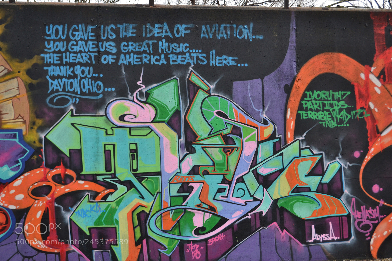 Nikon D3100 sample photo. Street wall 2 photography