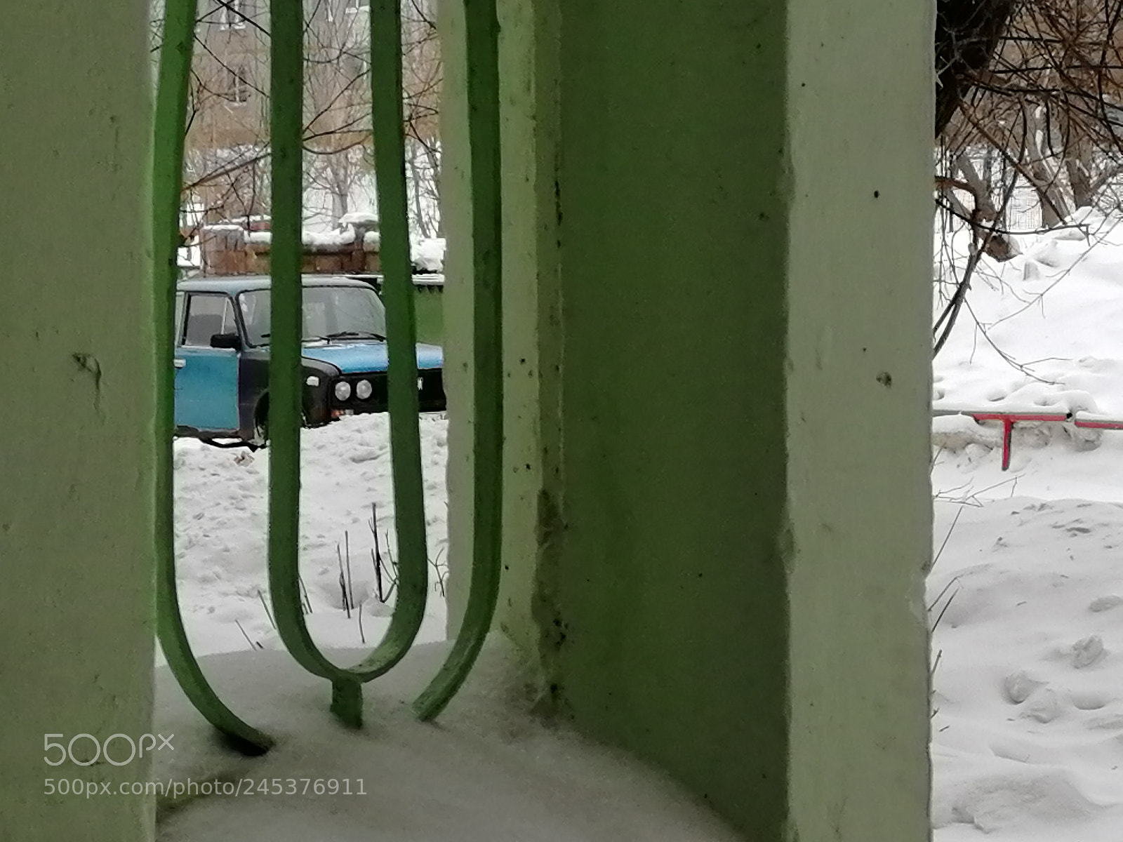 HUAWEI Honor 9 sample photo. Russian lada photography