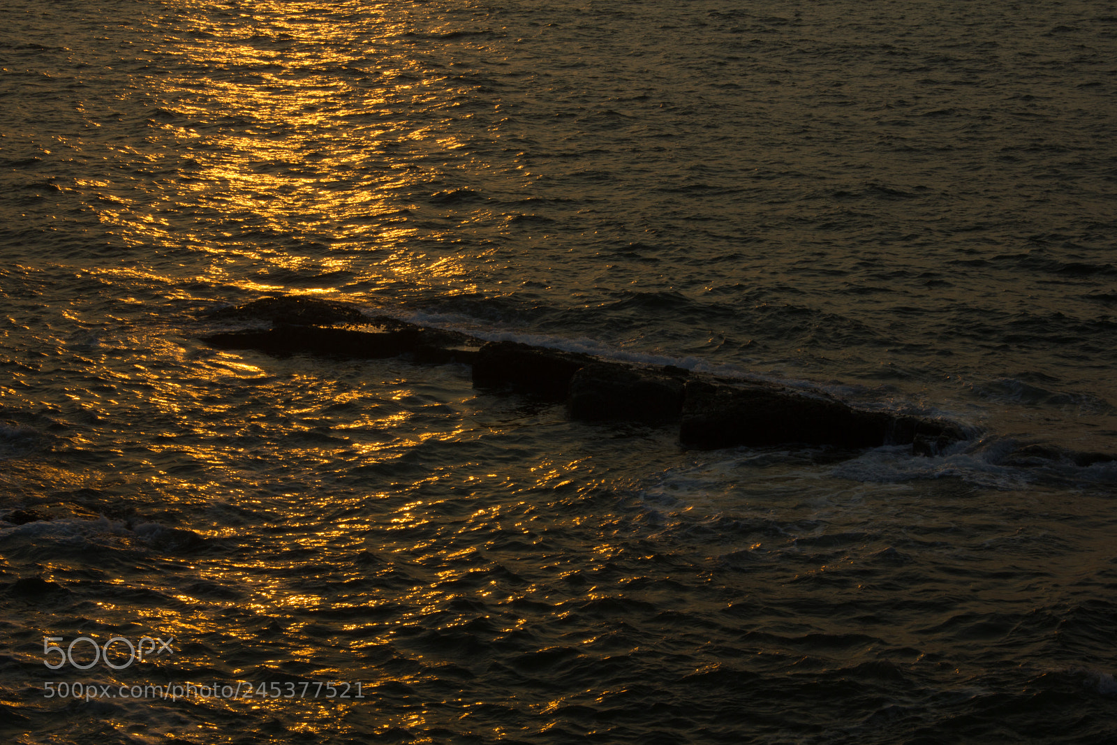 Canon EOS 550D (EOS Rebel T2i / EOS Kiss X4) sample photo. Sunset, sinquerim beach, goa photography