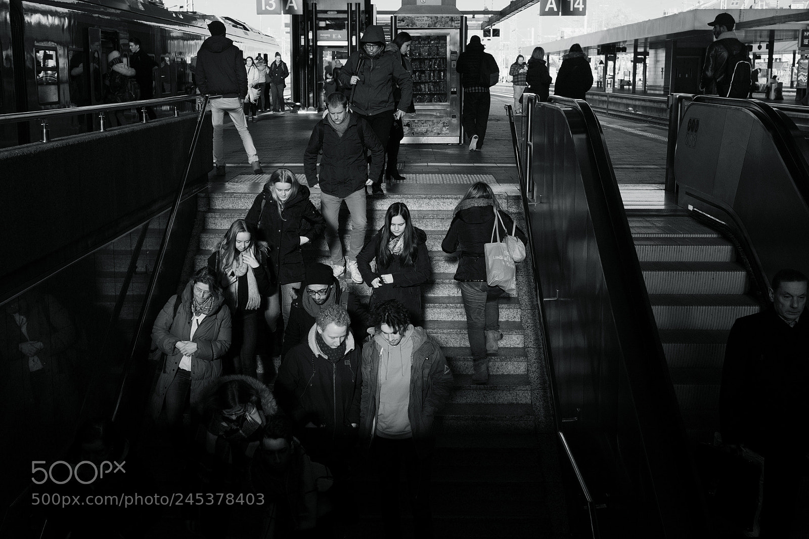 Fujifilm X-T2 sample photo. Passengers 8 central station photography